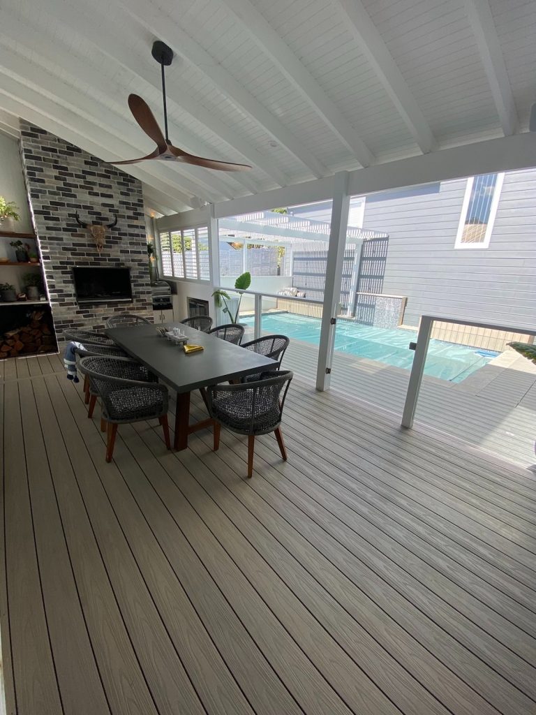 Sydney-Metro-Decking-Composite-Decking-Pergola-1