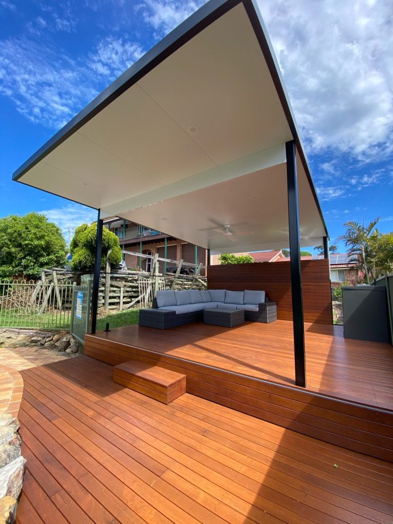 Sydney Metro Decking Hardwood Decking and Insulated Pergola